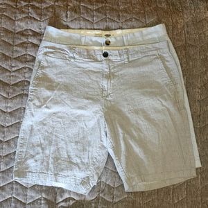 Ultimare Slim Cotton and Linen Blend Shorts Bundle